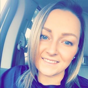 Meet your Posher, Ashlee